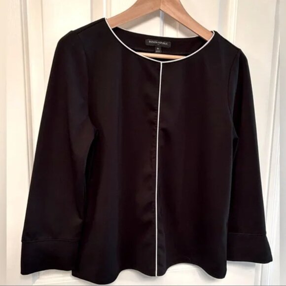 Banana Republic Black with White Piping Classic Top - Picture 1 of 8